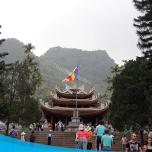 tour du lich chua huong the sinh tourism the sinh tourist 011 20240520 110818
