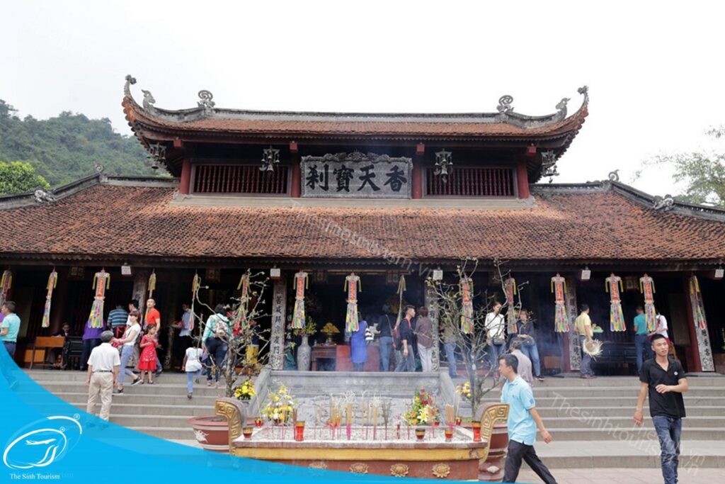 tour du lich chua huong the sinh tourism the sinh tourist 012 20240520 110818