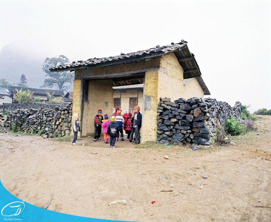 tour du lich ha giang du lich the sinh tourist the sinh tourism sinhcafe travel 027 20240510 223709
