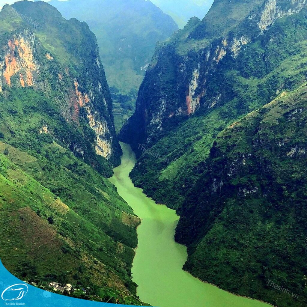 Đặt tour Hà Nội Hà Giang 3 ngày 2 đêm cùng Thế Sinh Tourist