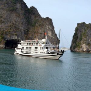 tour du lich ha long du lich the sinh 033 20240510 134635