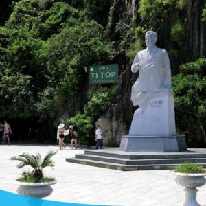 tour du lich ha long du lich the sinh dao titop 014 20240510 134856