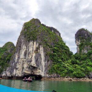 tour du lich ha long du lich the sinh hang luon 005 20240510 134733