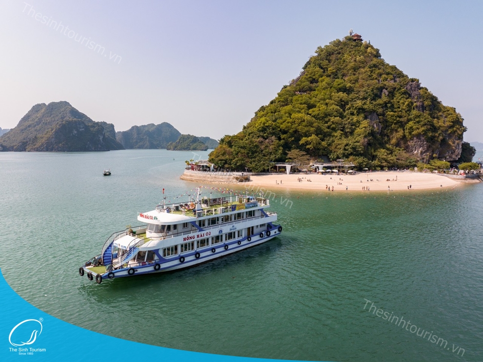 Top 5 tour 2 ngày 1 đêm Hạ Long nổi bật từ The Sinh Tourist 2 Du thuyền Hạ Long - Đi tour 2 ngày 1 đêm Hạ Long cùng Thế Sinh Tourist