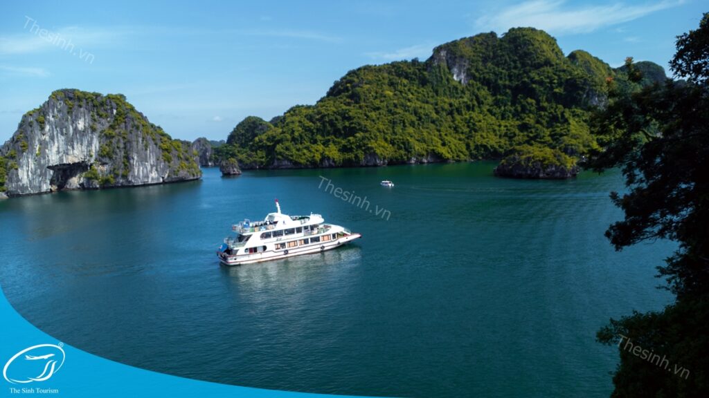 tour du lich ha long du thuyen ha long du thuyen otis 003 20240510 134345