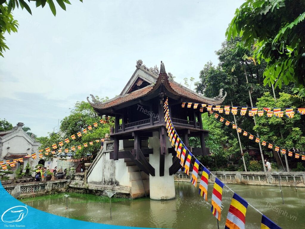 tour du lich ha noi du lich the sinh tourist the sinh tourism chua mot cot 001 20240510 135155