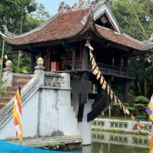 tour du lich ha noi du lich the sinh tourist the sinh tourism chua mot cot 015 20240510 135155