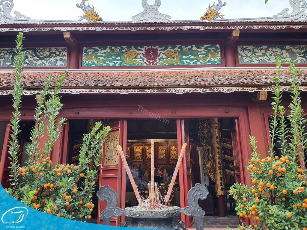 tour du lich ha noi du lich the sinh tourist the sinh tourism ho guom ho hoan kiem 007 20240510 135408