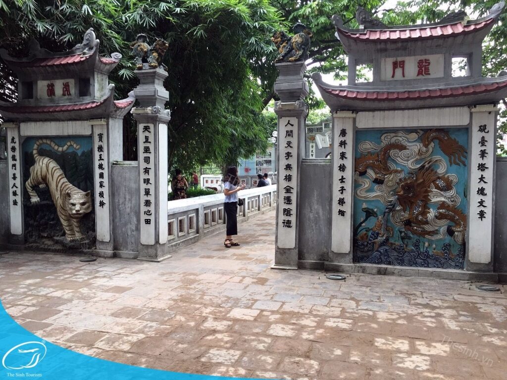 tour du lich ha noi du lich the sinh tourist the sinh tourism ho guom ho hoan kiem 013 20240510 135409