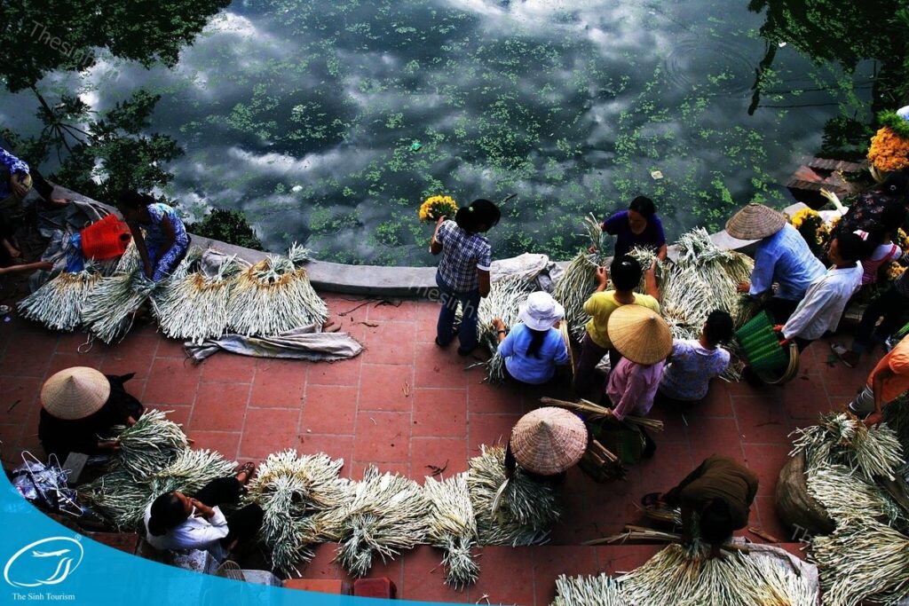 Đặt tour Làng Hương - Làng Nón tại thesinh.vn