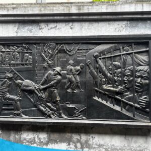 tour du lich ha noi du lich the sinh tourist the sinh tourism nha tu hoa lo 005 20240510 135902