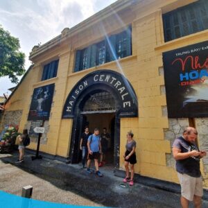 tour du lich ha noi du lich the sinh tourist the sinh tourism nha tu hoa lo 020 20240510 135903