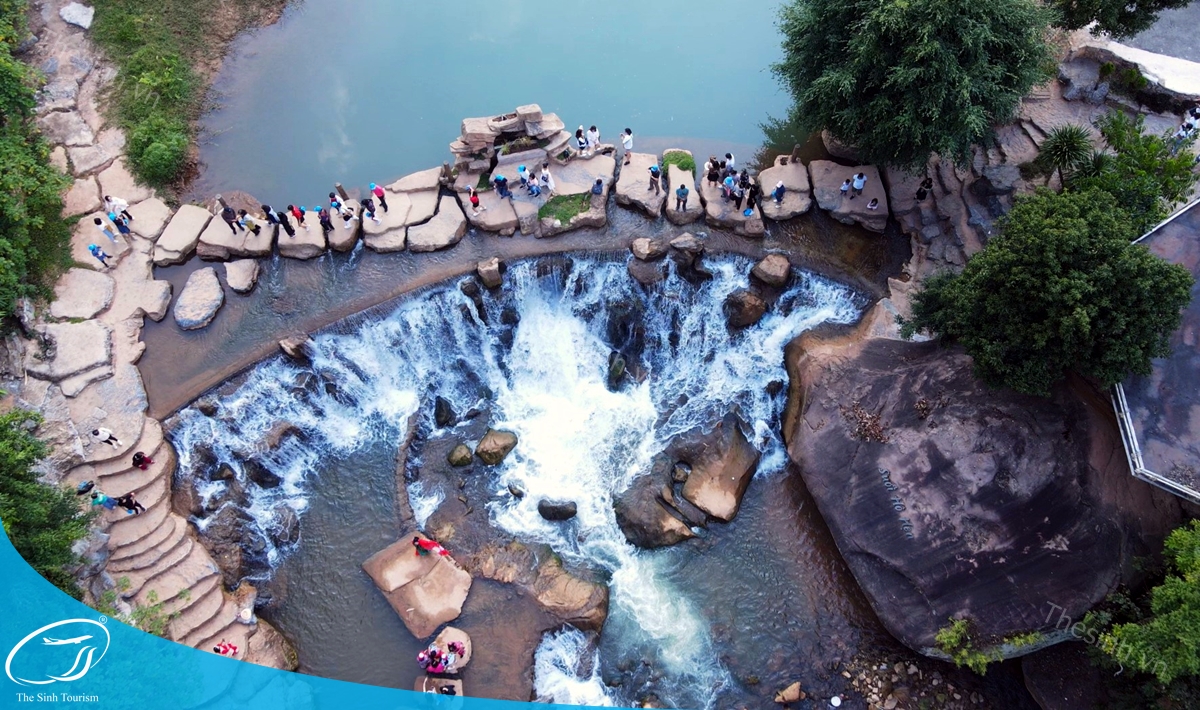 Tour Mộc Châu từ Hà Nội có gì hấp dẫn? Lịch trình chi tiết & bảng giá mới nhất 6 Đặt tour Mộc Châu từ Hà Nội cùng Thế Sinh Tourist