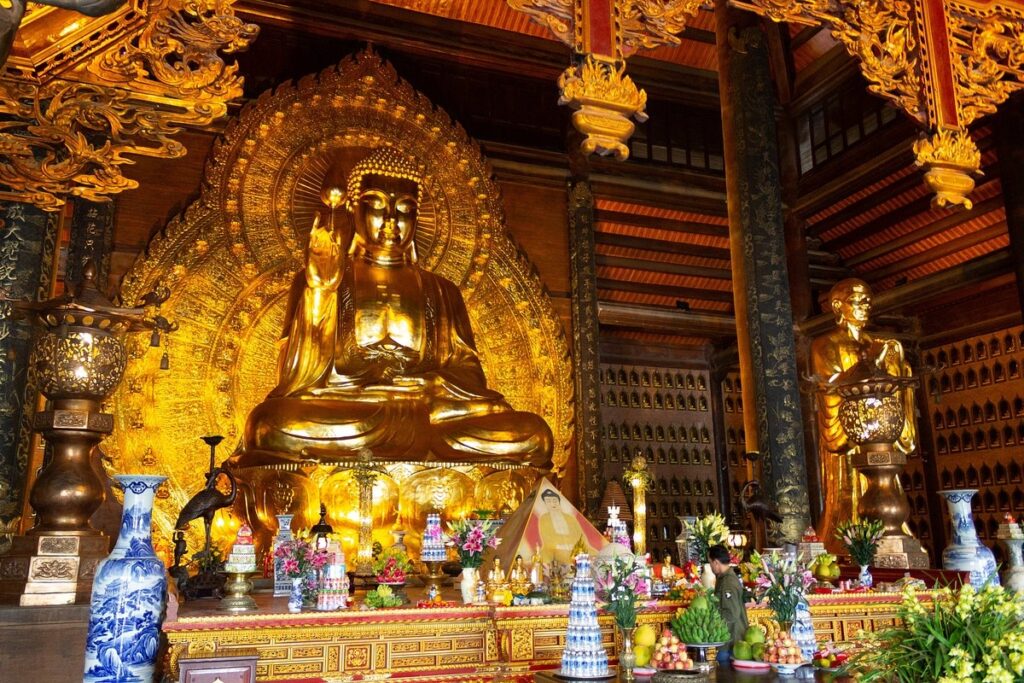 tour du lich ninh binh du lich the sinh tourist the sinh tourism chua bai dinh 020 20240510 141729