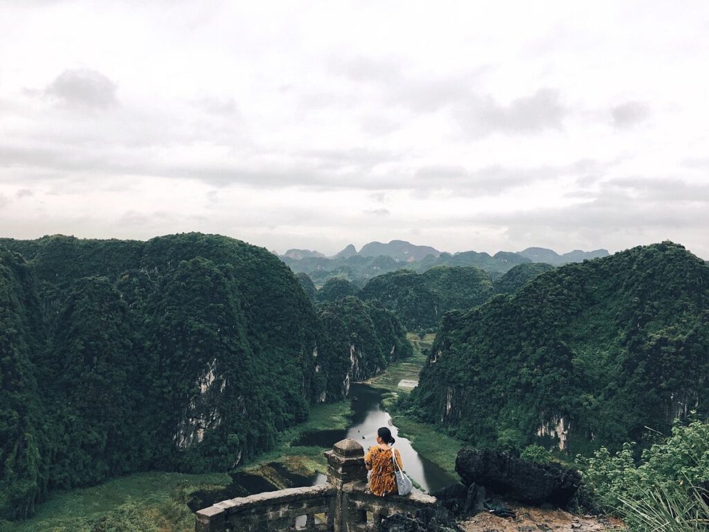 Du Lịch Ninh Bình - Cẩm Nang Trọn Bộ Từ A–Z 7 Du lịch Ninh Bình - Hang Múa