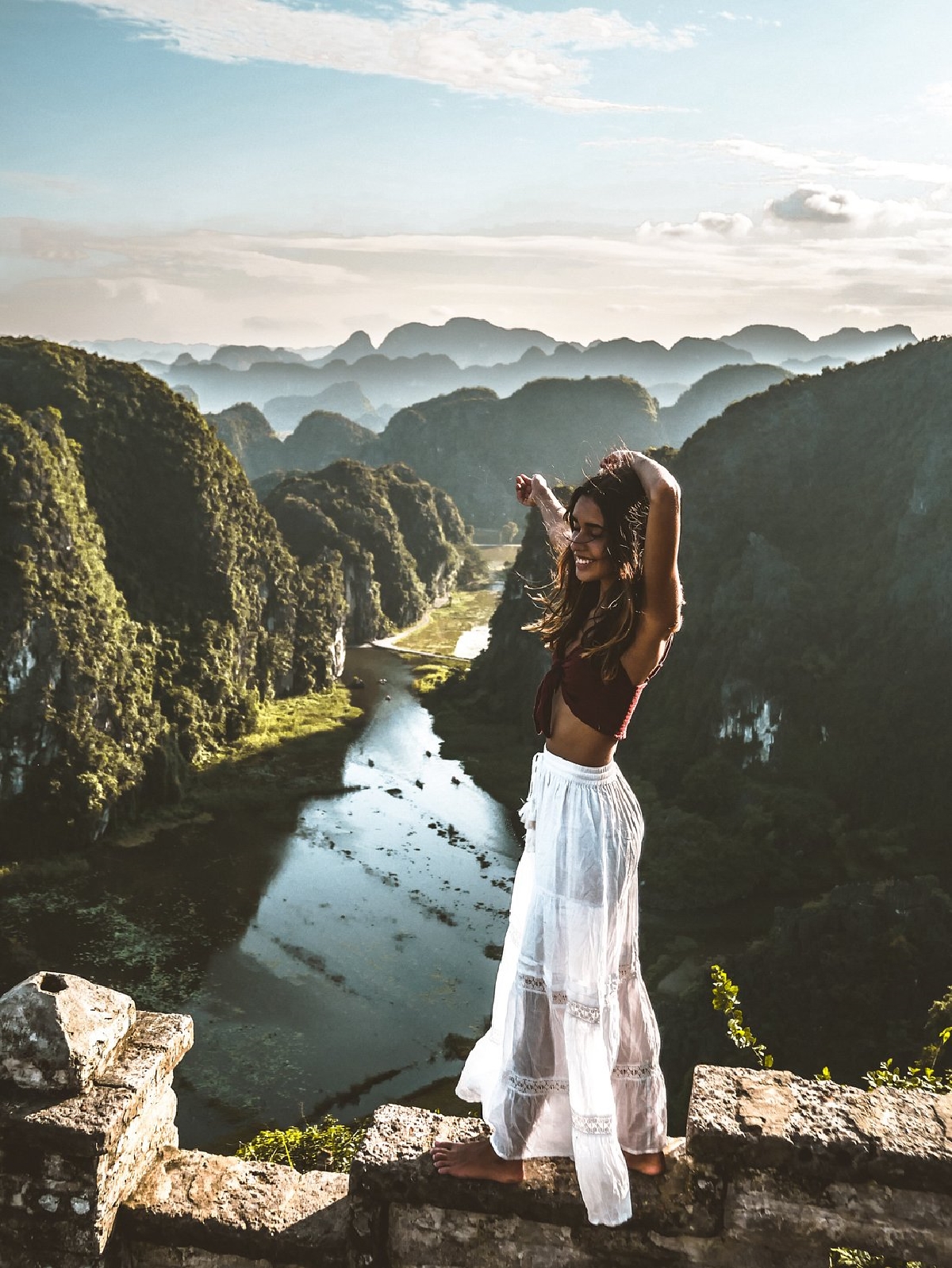 tour du lich ninh binh du lich the sinh tourist the sinh tourism hang mua 013 20240510 141750