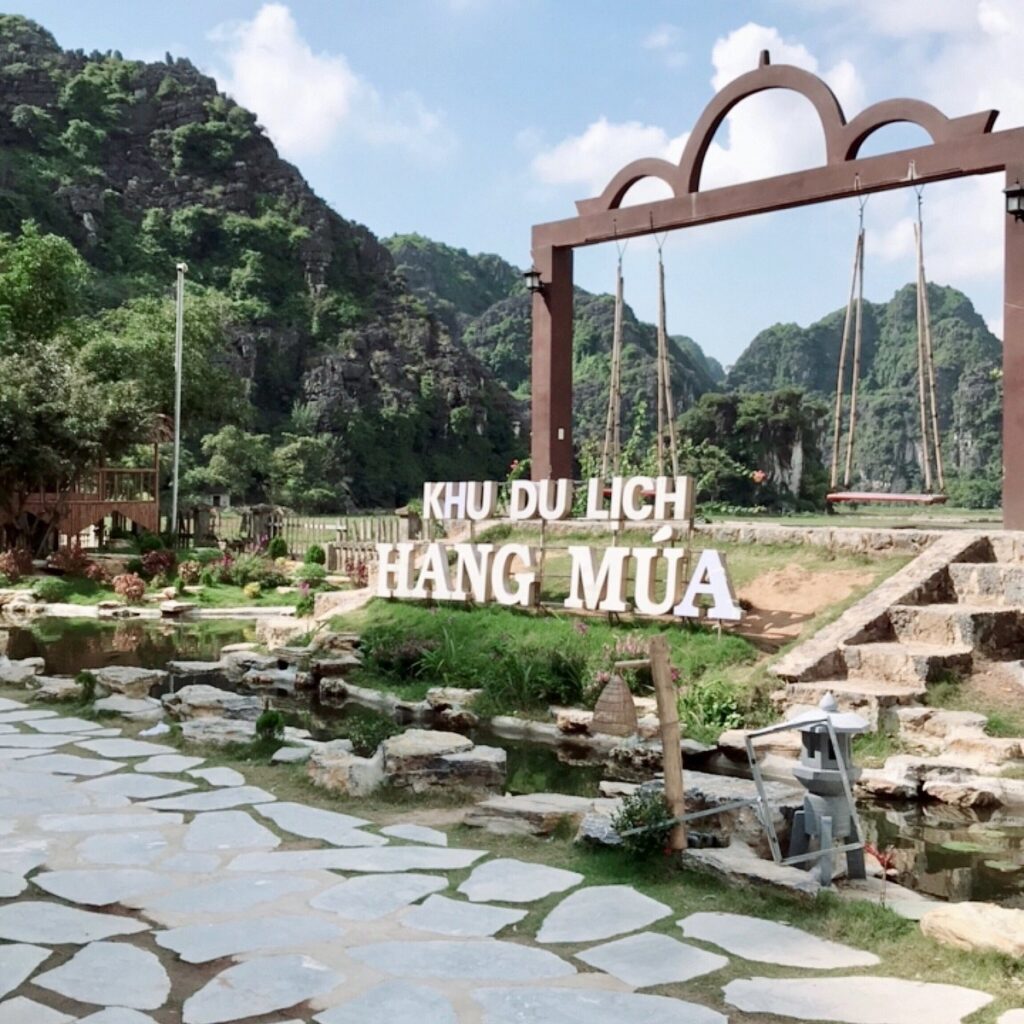Tour Hoa Lư - Tràng An - Hang Múa