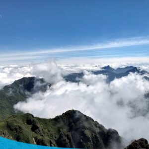 Hướng Dẫn Du Lịch Sapa - Lịch Trình, Chi Phí Và Kinh Nghiệm 24 Tour HCM - Hà Nội City - Sapa 4N3Đ ( Đỉnh fansipan - Cầu kính - Thác Bạc - Bản Cát Cát...)
