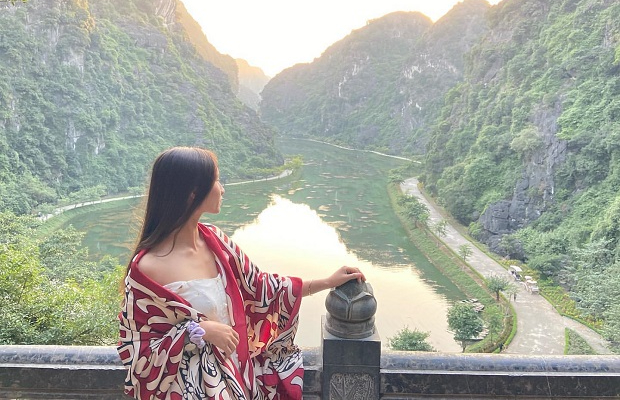 Tour Tuyệt Tình Cốc Hang Múa Ninh Bình 1 ngày ttc 1