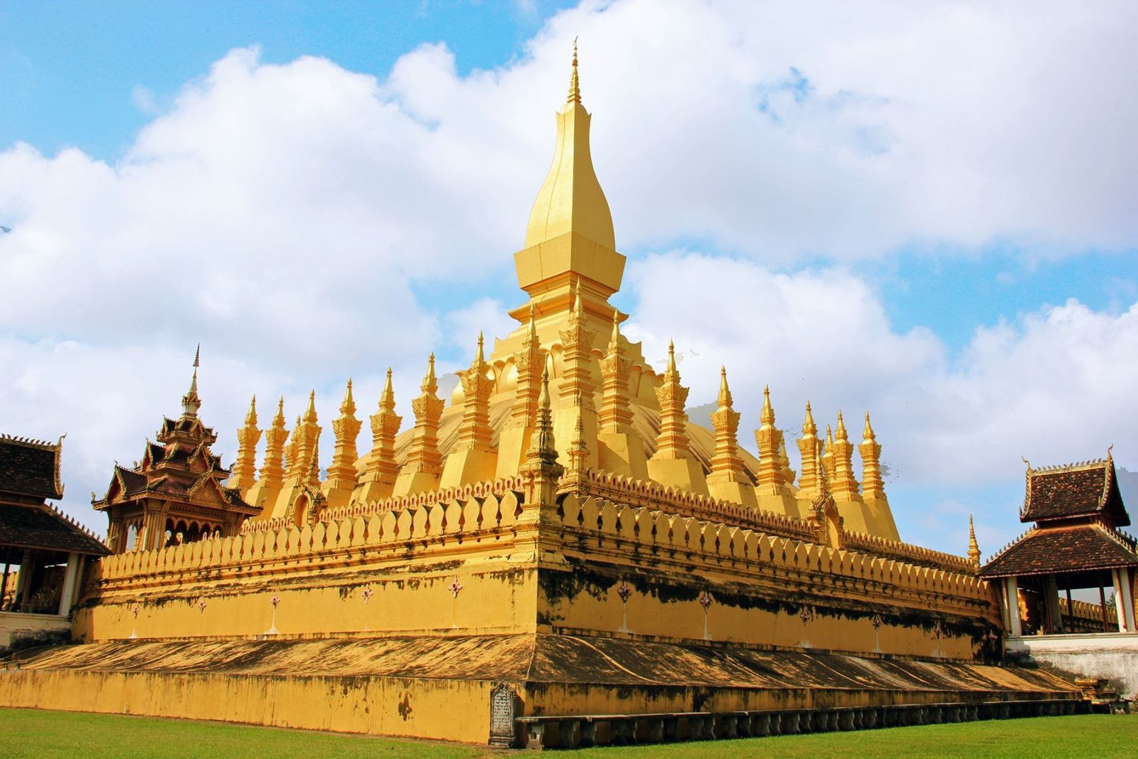 TOUR DU LỊCH LÀO