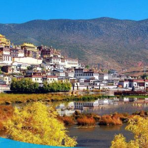 tour du lich le giang shangri la the sinh tourist the sinh tourism sinh cafe travel 007 20250211