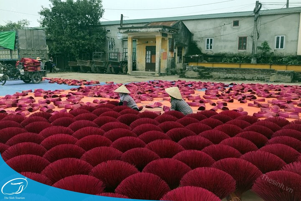 tour-du-lich-ha-noi-du-lich-the-sinh-tourist-the-sinh-tourism-lang-quang-phu-cau-002-20240510-135703 tour du lich ha noi du lich the sinh tourist the sinh tourism lang quang phu cau 002 20240510 135703