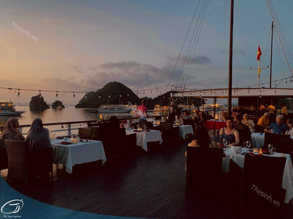 Tour Hạ Long 3N2Đ Cho Gia Đình: Gắn Kết – Thư Giãn – Vui Chơi Trọn Gói 12 Đi Hạ Long 2 ngày 1 đêm