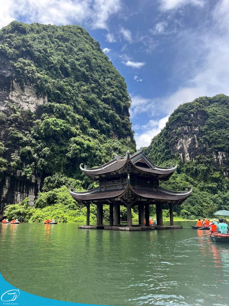 dat tour di trang an du lich ninh binh the sinh tourism the sinh tourist 007 20240827 1