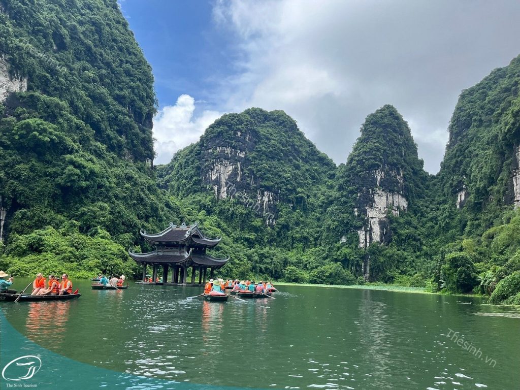 Tour Ninh Bình Tràng An 1 Ngày - Hành Trình Khám Phá Trọn Vẹn Nhất 2 Đặt tour Ninh Bình Tràng An 1 ngày tại Thế Sinh Tourist