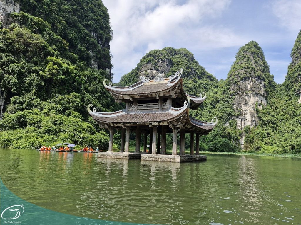Du Lịch Tràng An Ninh Bình - Khám Phá Non Nước Hữu Tình Và Kinh Nghiệm Chi Tiết 2 Du lịch Tràng An Ninh Bình