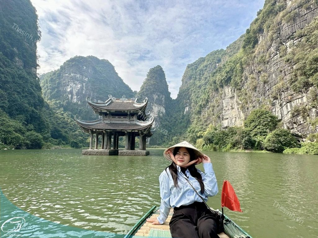 Du Lịch Ninh Bình 2 Ngày 1 Đêm - Trải Nghiệm Trọn Vẹn Vẻ Đẹp Non Nước Cố Đô 15 Đi du lịch Ninh Bình 2 ngày 1 đêm