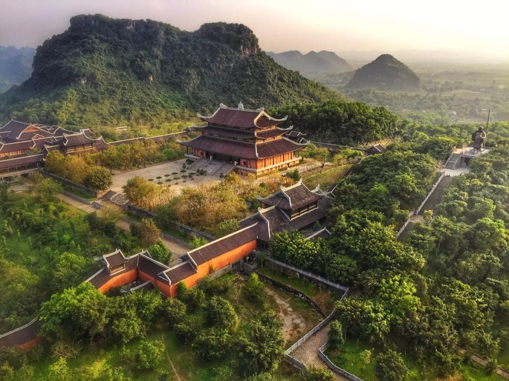 Đặt tour Vip Ninh Bình 2 ngày 1 đêm tại thesinh.vn