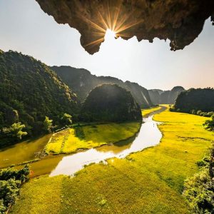Ảnh sưu tầm - Tour VIP Hoa Lư Tam Cốc Hang Múa 1 ngày