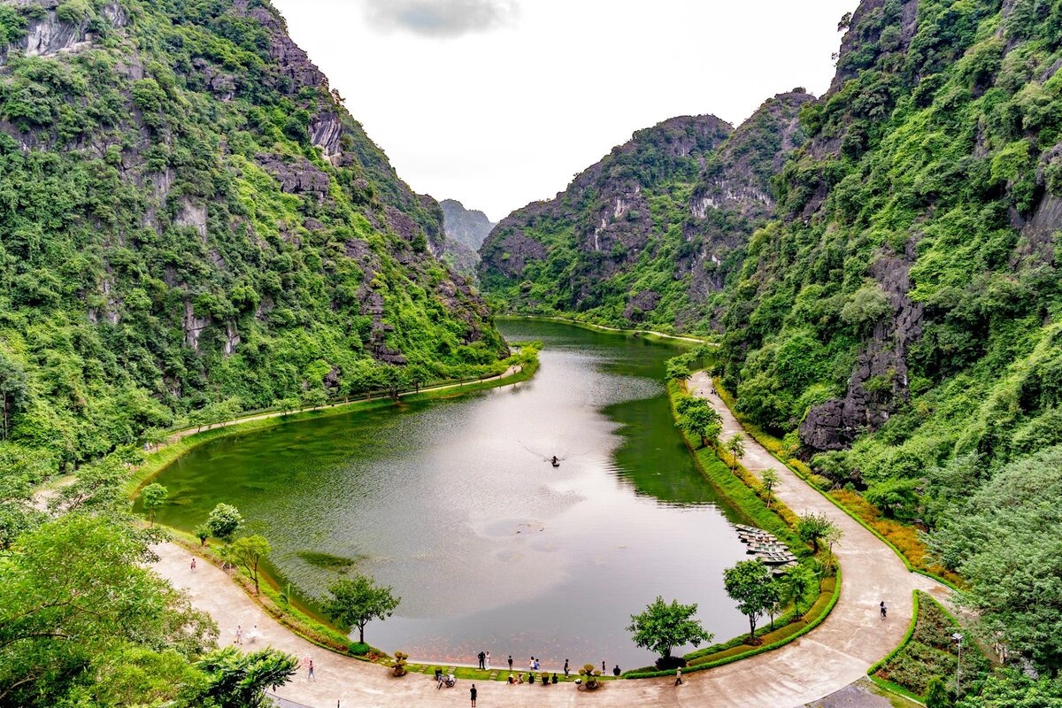 Ảnh sưu tầm - Tour Đà Nẵng Ninh Bình 3 ngày 2 đêm