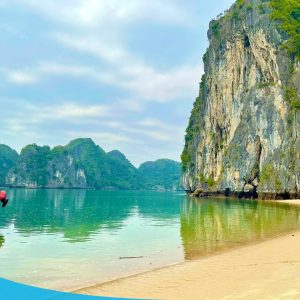 tour du lich cat ba du lich dao cat ba vinh lan ha the sinh tourist sinh cafe travel 022 20240919