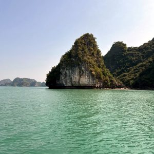 tour du lich cat ba du lich dao cat ba vinh lan ha the sinh tourist sinh cafe travel caption 1 20240919 103659