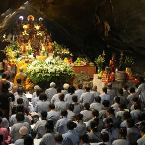 tour du lich chua huong the sinh tourist sinh cafe travel the sinh tourist 015 20251115