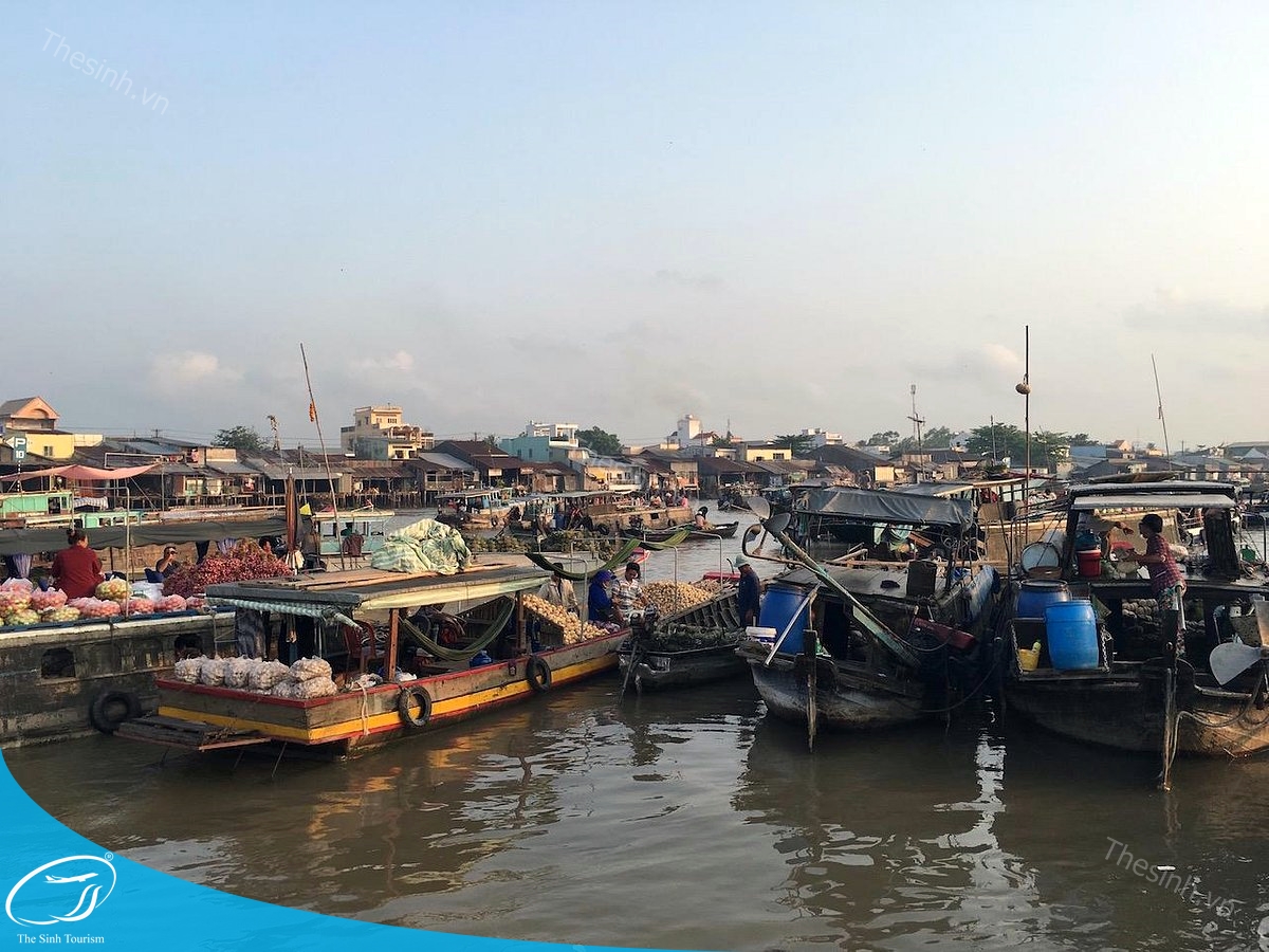 Can-Tho-Cai-Rang-Floating-Market-the-sinh-tourism-the-sinh-tourist-sinh-cafe-travel-002-20231113 Can Tho Cai Rang Floating Market the sinh tourism the sinh tourist sinh cafe travel 002 20231113