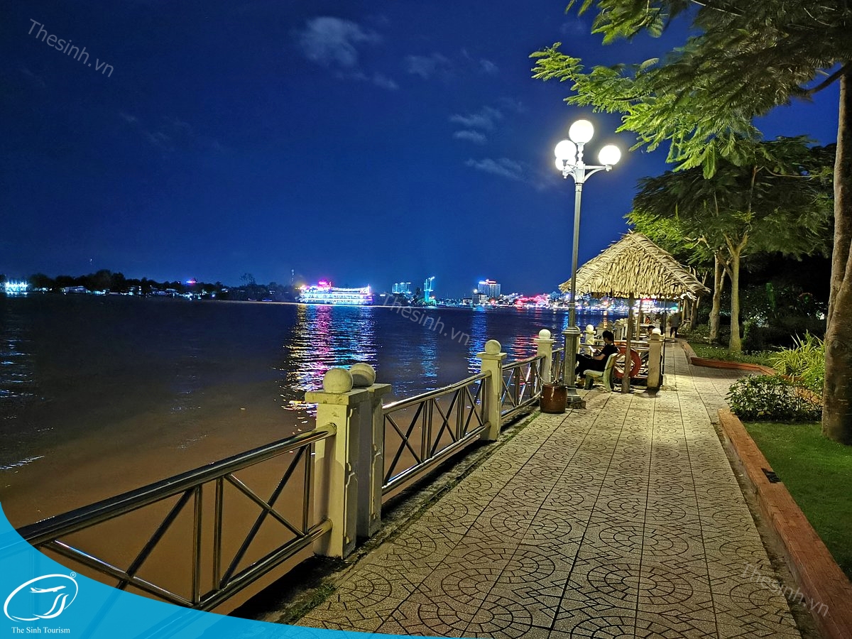 tour-du-lich-can-tho-ben-ninh-kieu-the-sinh-tourist-the-sinh-tourism-sinh-cafe-travel-002 tour du lich can tho ben ninh kieu the sinh tourist the sinh tourism sinh cafe travel 002