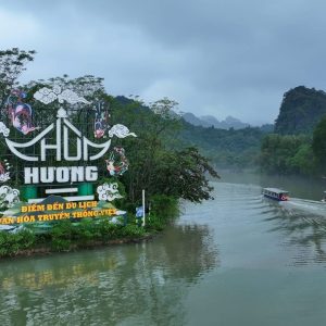 tour du lich chua huong the sinh tourist sinh cafe travel the sinh tourist 009 20251115