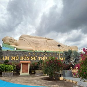 tour du lich mien tay du lich chua vinh trang tien giang the sinh tourist 003