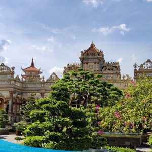 tour du lich mien tay du lich chua vinh trang tien giang the sinh tourist 013